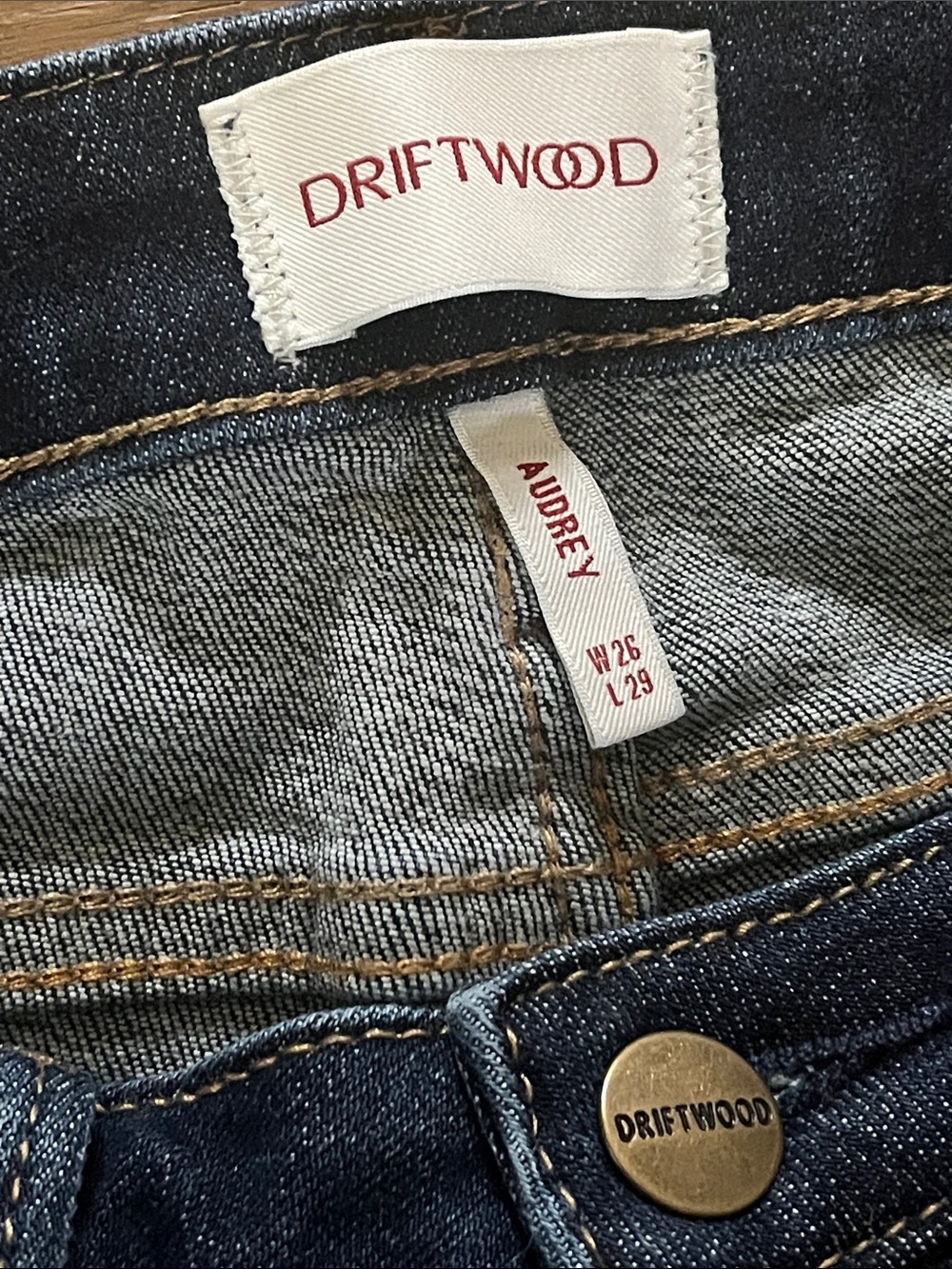 Sundance Driftwood Audrey Embroidered Floral Jeans | Dark Wash‎ | size 26 - Picture 9 of 11